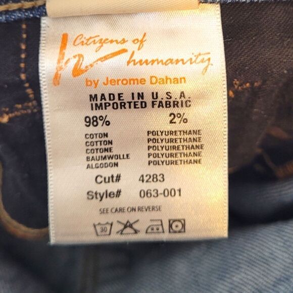 Citizens of Humanity Dark Wash Y2K Kelly Low Waisted Crop Jeans - Picture 7 of 7